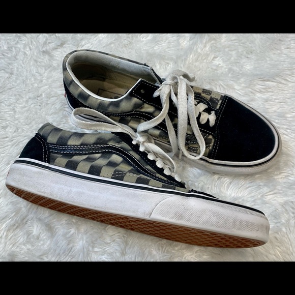 Limited Edition Blur Checker Old Skool - Picture 2 of 2